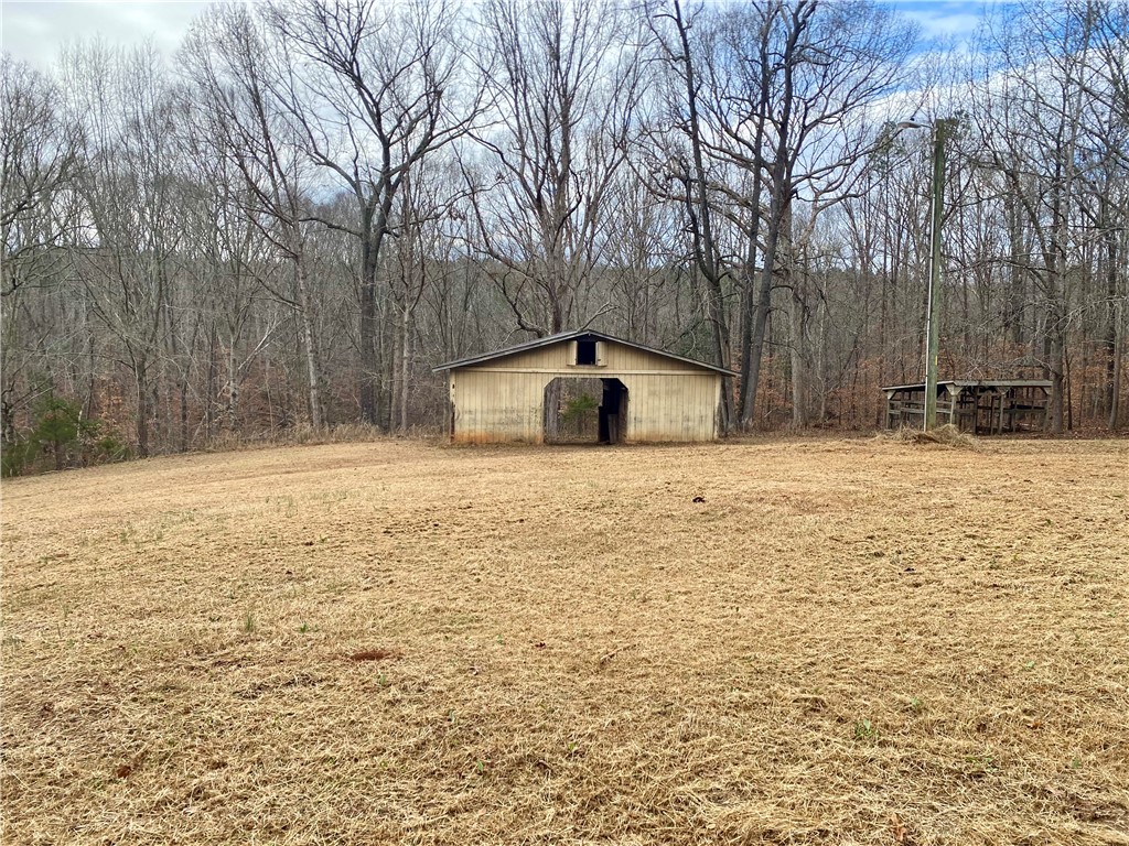 166 Lake Drive Ware Shoals, SC 29692 - Photo 10 of 50