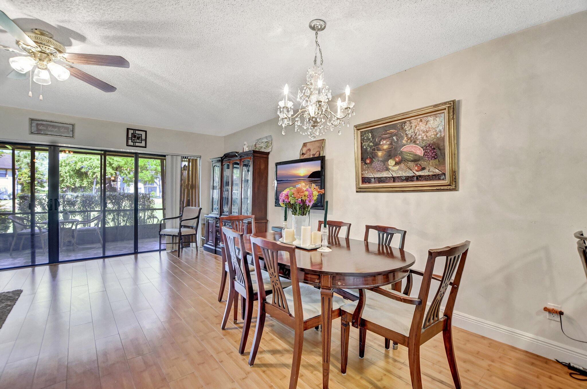23359 Southwest 55th Way, Unit H Boca Raton, FL 33433 - Photo 17 of 41 Dining area
