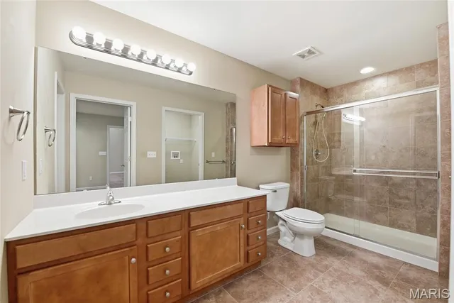 $259,900 | 2715 Royal Oak Drive, High Ridge, MO 63049