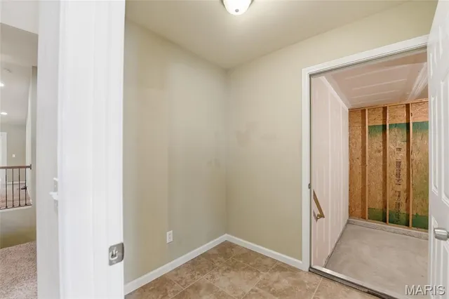 $259,900 | 2715 Royal Oak Drive, High Ridge, MO 63049