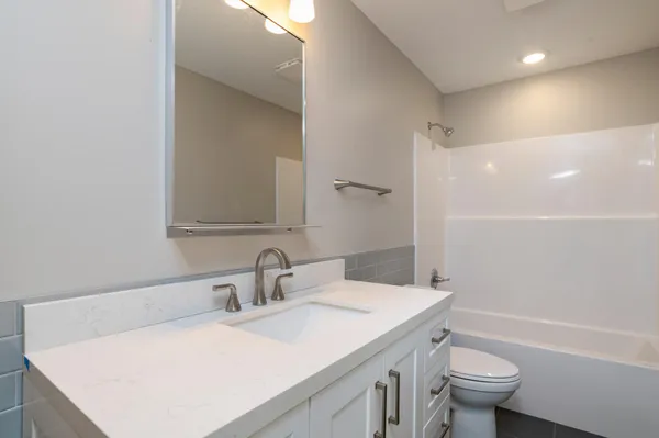 $670,000 | 1106 Hawthorne Avenue East, St. Paul, MN 55106