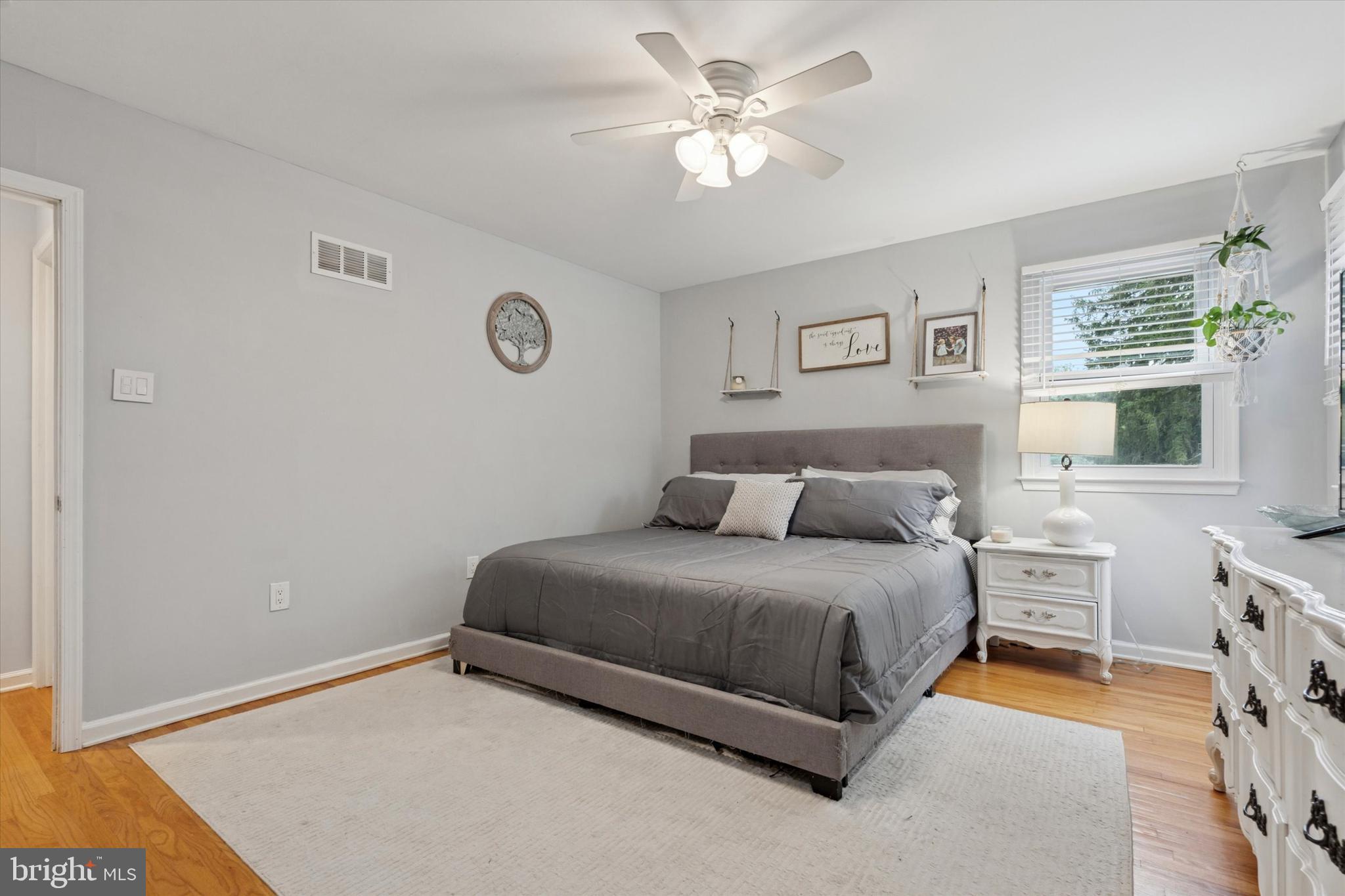 2259 Oakfield Road Warrington, PA 18976 - Photo 29 of 55 Owners Bedroom