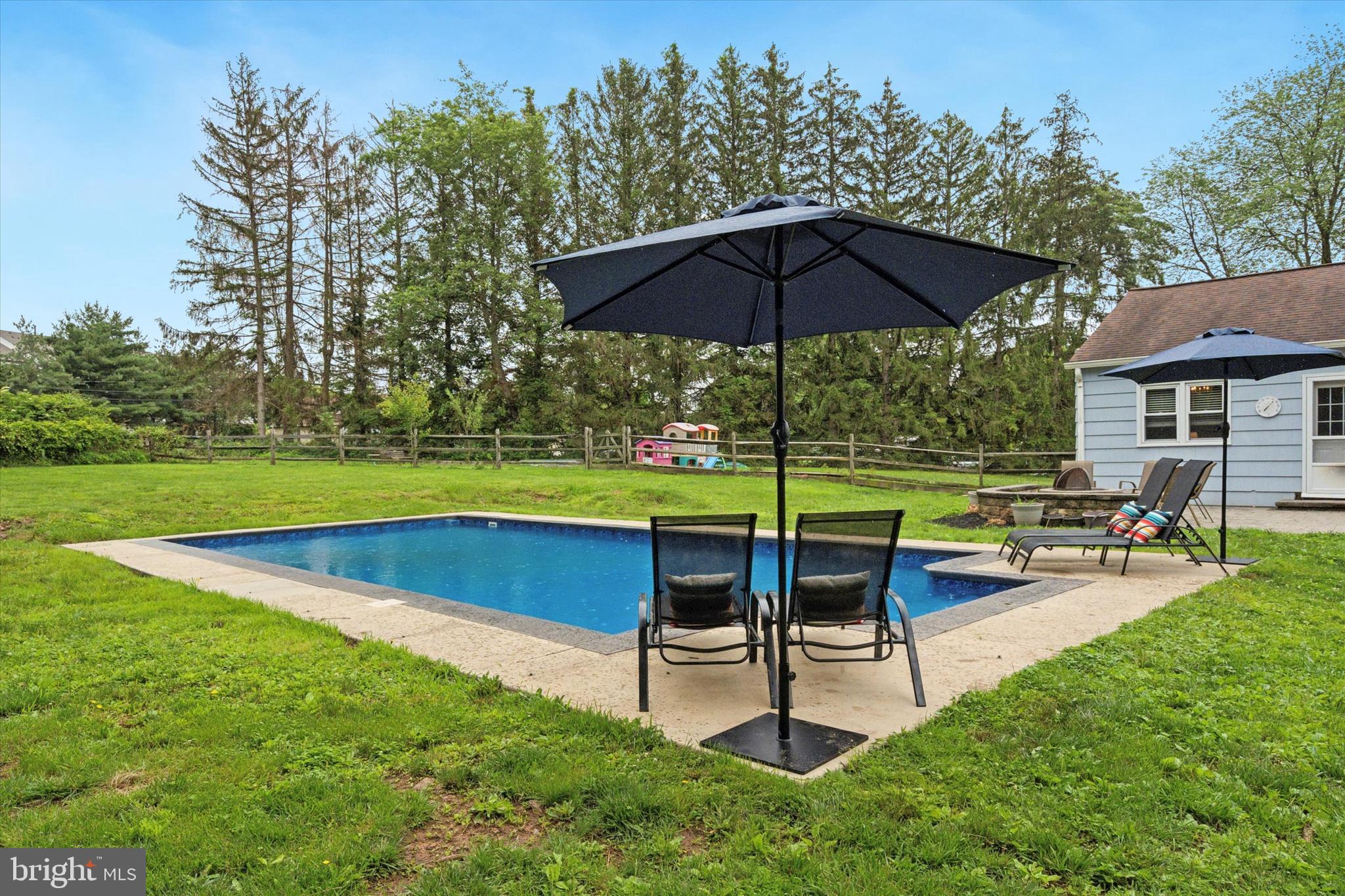 2259 Oakfield Road Warrington, PA 18976 - Photo 43 of 55 Pool