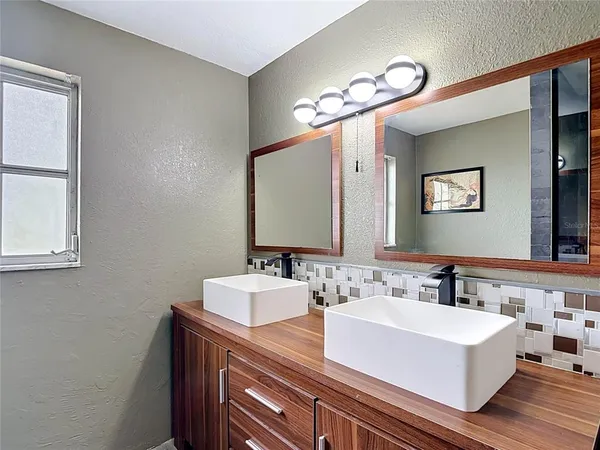 $439,000 | 5433 Front Drive, Holiday, FL 34690