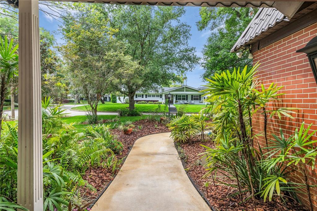 1225 Austin Road Orlando, FL 32806 - Photo 8 of 57