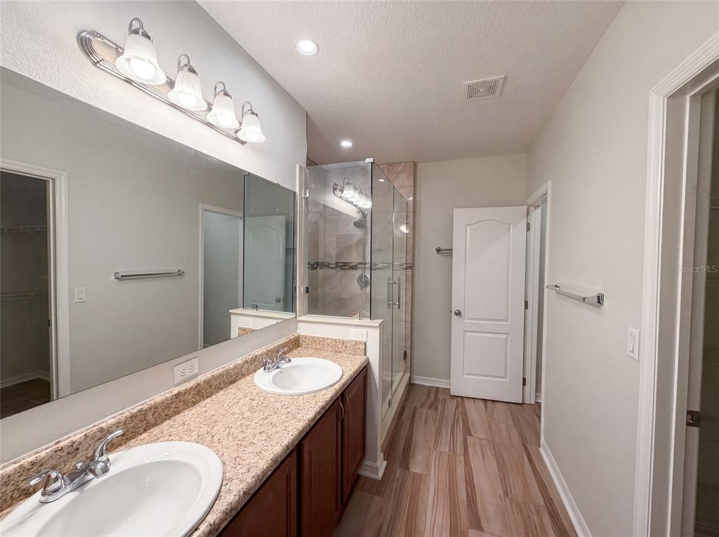 1048 Bethpage Road Auburndale, FL 33823 - Photo 15 of 24
