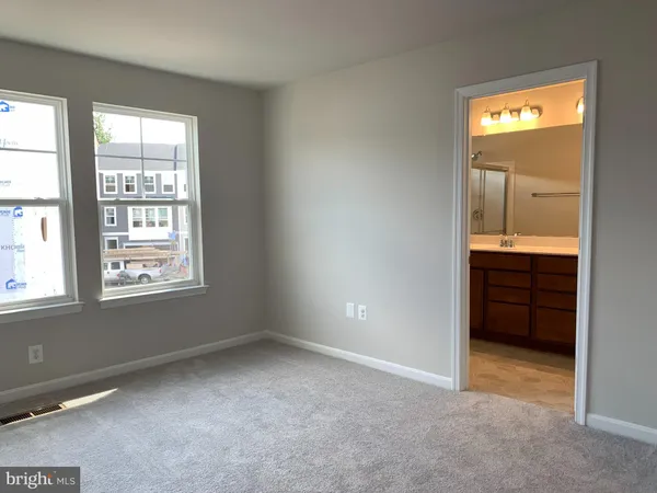 $2,900 | 3969 Shire Meadow Lane, Triangle, VA 22172