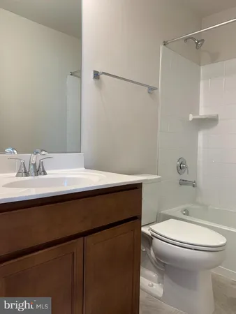 $2,900 | 3969 Shire Meadow Lane, Triangle, VA 22172