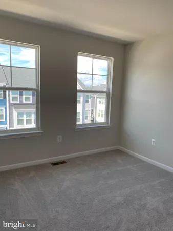 $2,900 | 3969 Shire Meadow Lane, Triangle, VA 22172