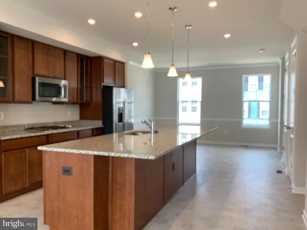 $2,900 | 3969 Shire Meadow Lane, Triangle, VA 22172