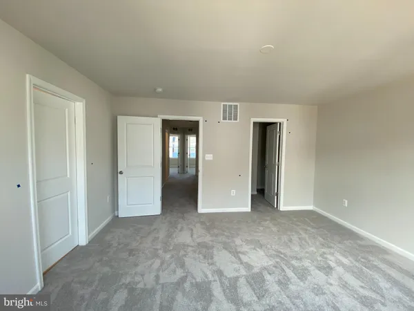 $2,900 | 3969 Shire Meadow Lane, Triangle, VA 22172