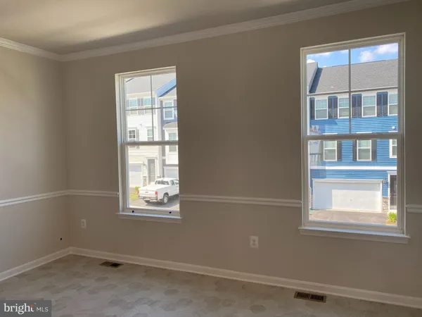 $2,900 | 3969 Shire Meadow Lane, Triangle, VA 22172