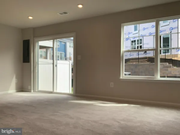 $2,900 | 3969 Shire Meadow Lane, Triangle, VA 22172