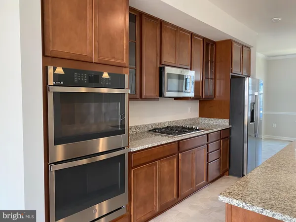 $2,900 | 3969 Shire Meadow Lane, Triangle, VA 22172