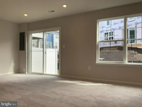 $2,900 | 3969 Shire Meadow Lane, Triangle, VA 22172