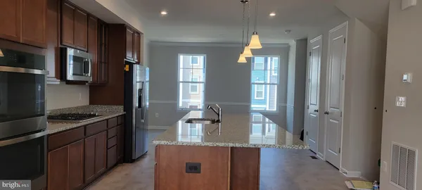 $2,900 | 3969 Shire Meadow Lane, Triangle, VA 22172