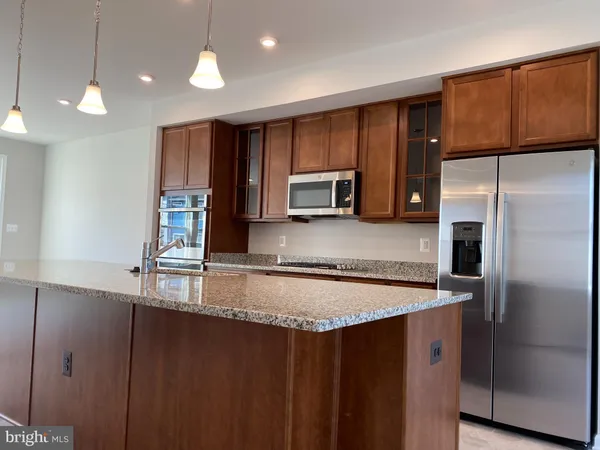 $2,900 | 3969 Shire Meadow Lane, Triangle, VA 22172