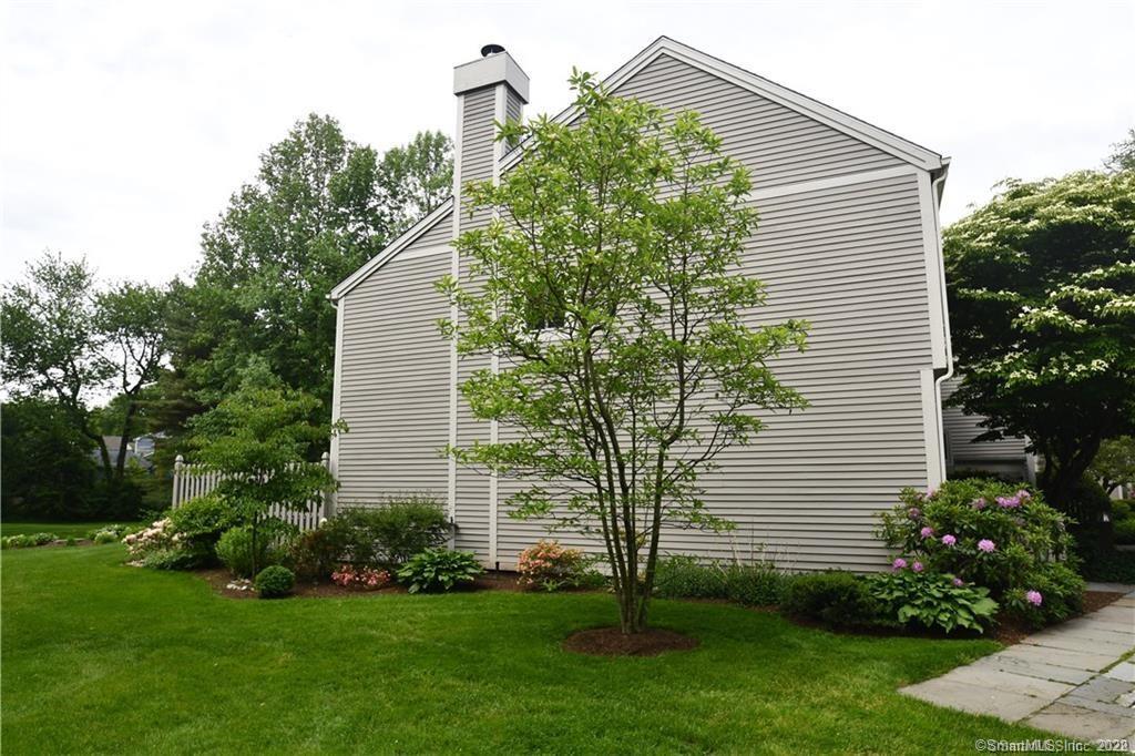 11 Strathmore Lane Norwalk, CT 06851 - Photo 1 of 1