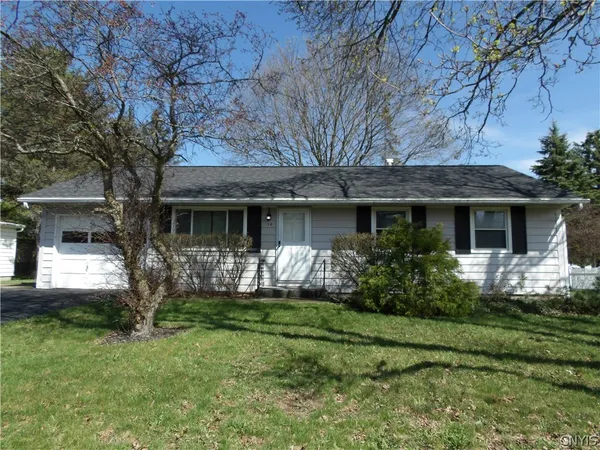 $189,000 | 839 Lamont Circle, Cortlandville, NY 13045