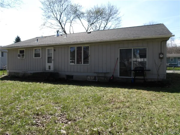 $189,000 | 839 Lamont Circle, Cortlandville, NY 13045