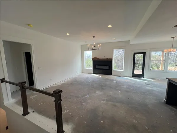 $549,900 | 11717 East 231st Street, Peculiar, MO 64078