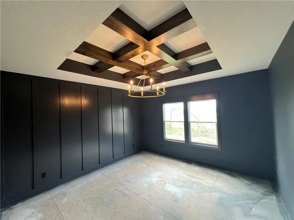 $549,900 | 11717 East 231st Street, Peculiar, MO 64078