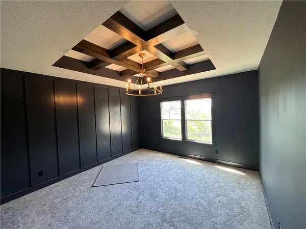 $549,900 | 11717 East 231st Street, Peculiar, MO 64078