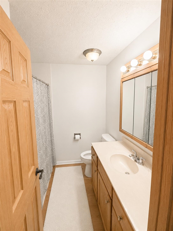 5555 McCue Road Holt, MI 48842 - Photo 23 of 25 Gallery Image 23