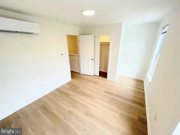 $1,600 | 5031 West Girard Avenue, Unit 2, Philadelphia, PA 19131