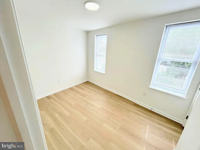 $1,490 | 5031 West Girard Avenue, Unit 2, Philadelphia, PA 19131