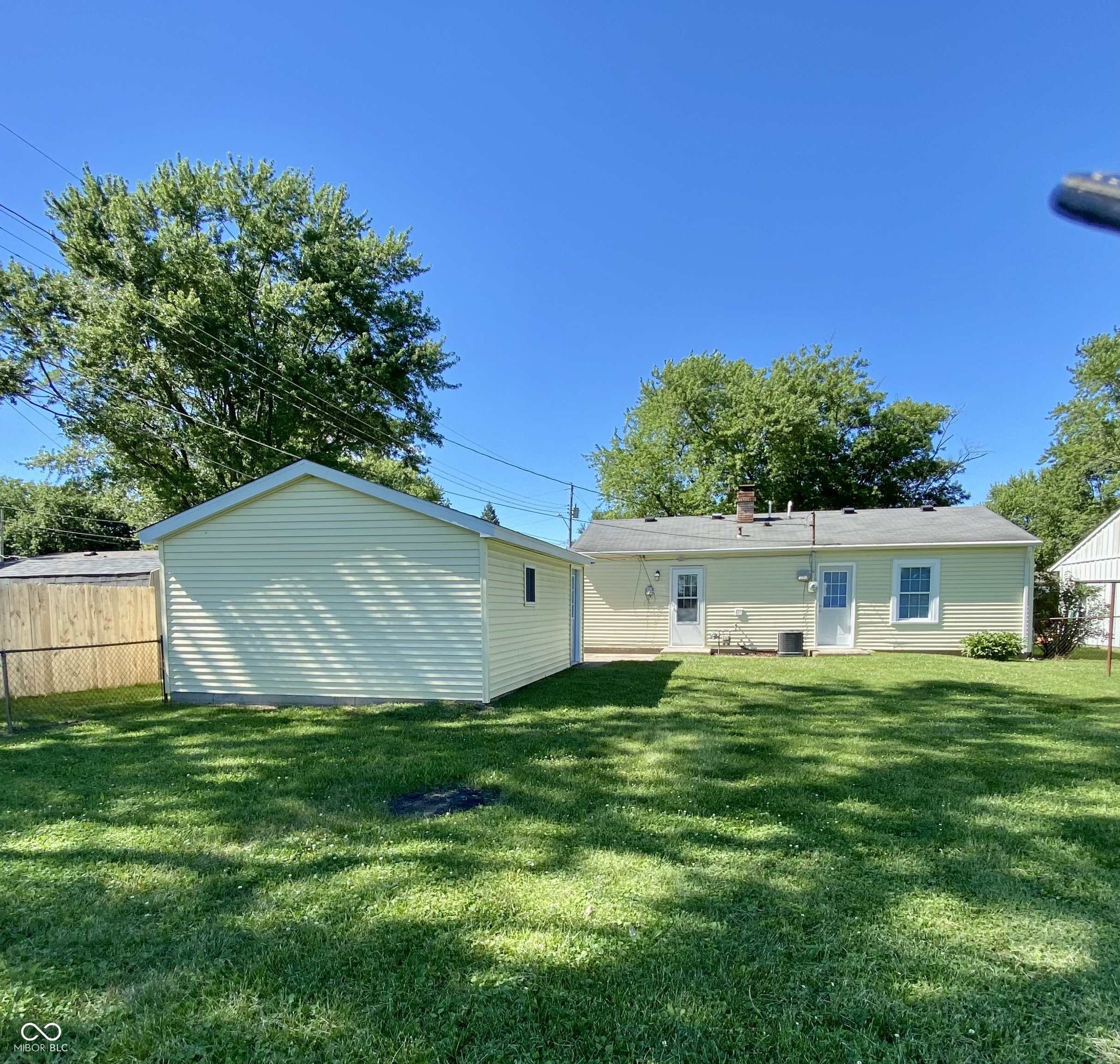 513 Ellerdale Road Chesterfield, IN 46017 - Photo 5 of 21