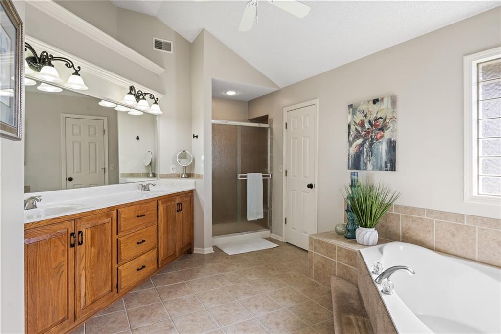 20847 South Barker Road Spring Hill, KS 66083 - Photo 20 of 40