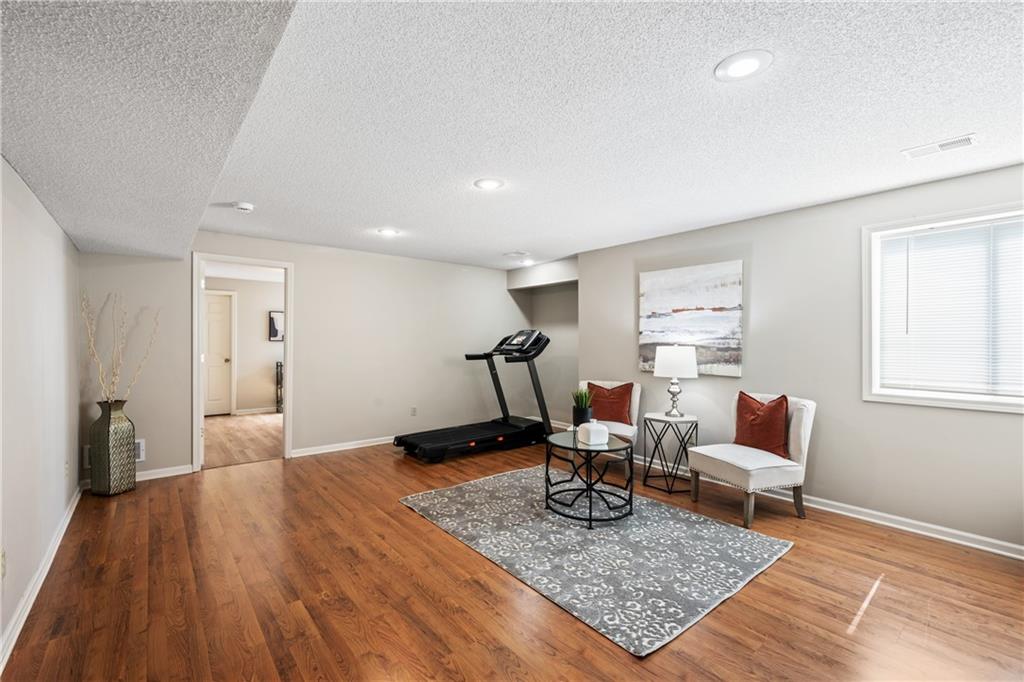 20847 South Barker Road Spring Hill, KS 66083 - Photo 30 of 40