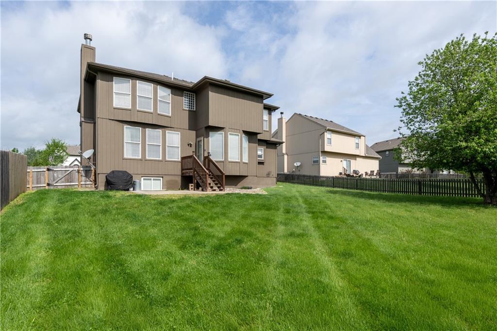 20847 South Barker Road Spring Hill, KS 66083 - Photo 36 of 40