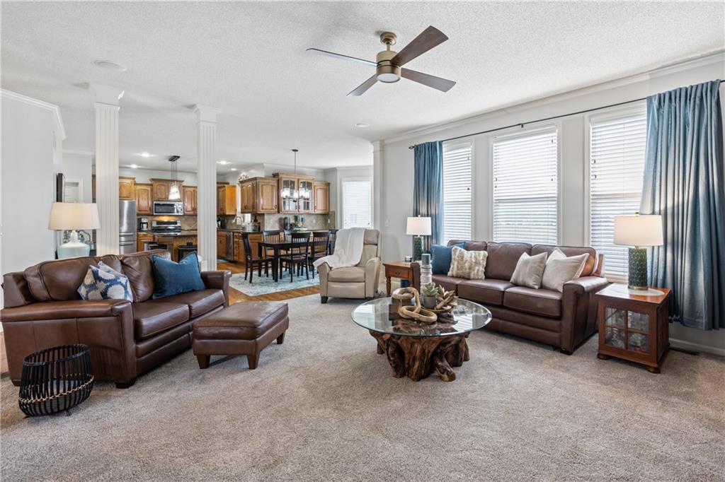 20847 South Barker Road Spring Hill, KS 66083 - Photo 7 of 40