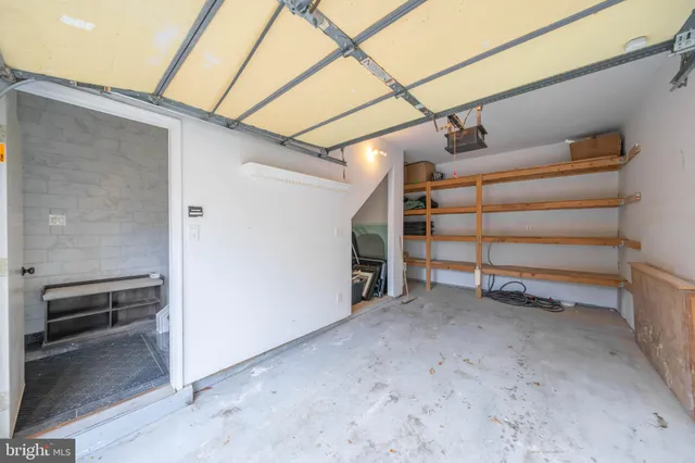 a view of room with closet area