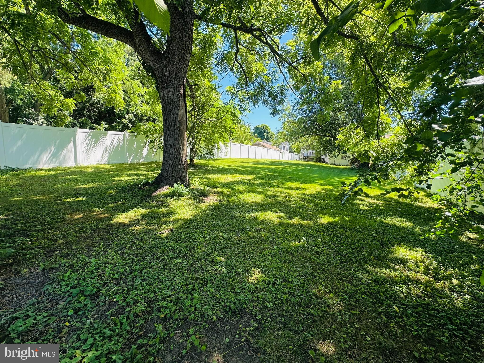 8608 Oak Road Baltimore, MD 21219 - Photo 33 of 37