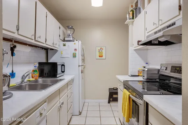 $119,000 | 220 Doucet Road, Unit 153G, Lafayette, LA 70503