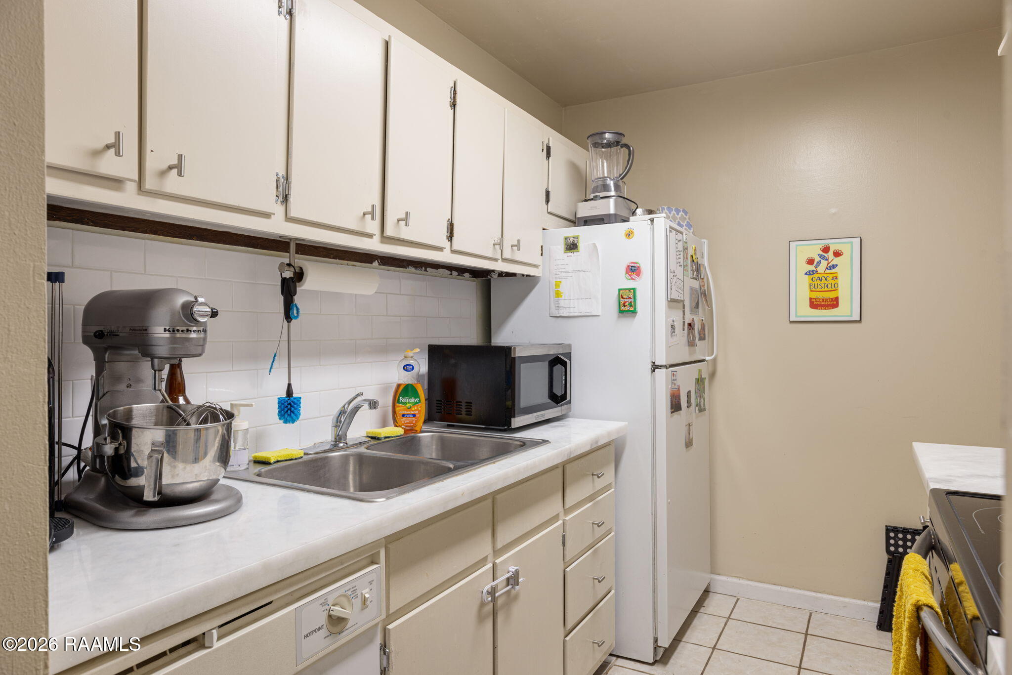 220 Doucet Road, Unit 153G Lafayette, LA 70503 - Photo 13 of 21 11-web-or-mls-220 Doucet 153G-11