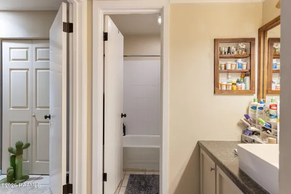 $119,000 | 220 Doucet Road, Unit 153G, Lafayette, LA 70503