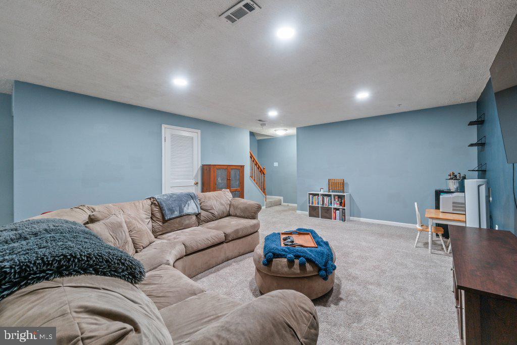 31 Gunfalls Garth Nottingham, MD 21236 - Photo 37 of 40 Gallery Image 37