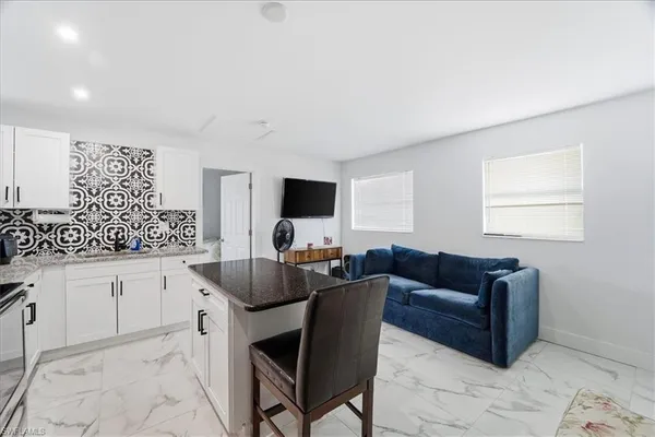 $900,000 | 108 San Salvador Street, Naples, FL 34113