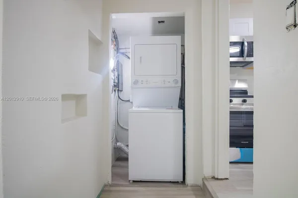 $3,000 | 5860 Southwest 9th Street, Unit A, West Miami, FL 33144