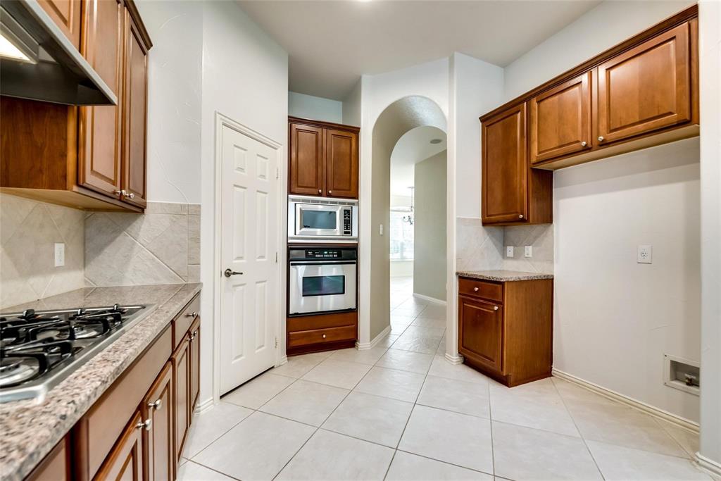 12518 Alfa Romeo Way Frisco, TX 75033 - Photo 16 of 25