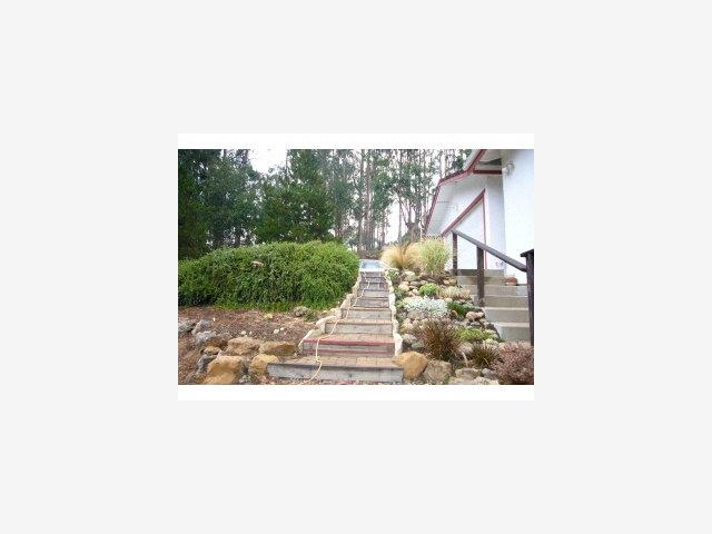 407 Paradise Road, Unit D Salinas, CA 93907 - Photo 2 of 8 Gallery Image 2