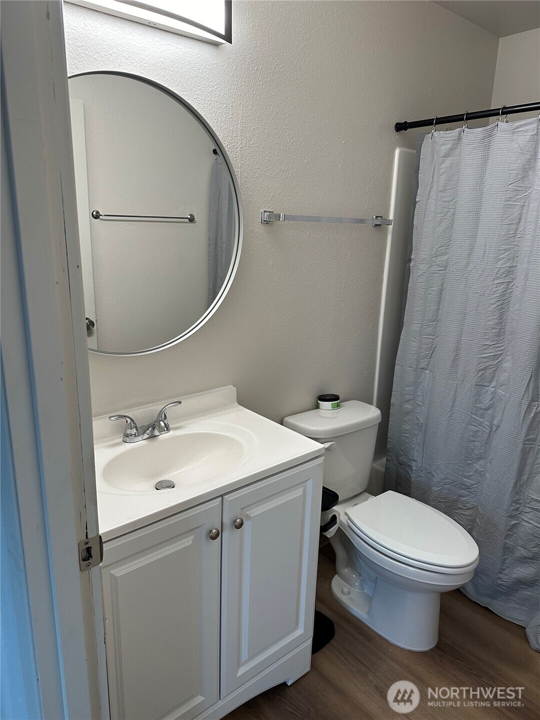 1111 West Market Street Aberdeen, WA 98520 - Photo 18 of 40 a bathroom with a sink and a mirror