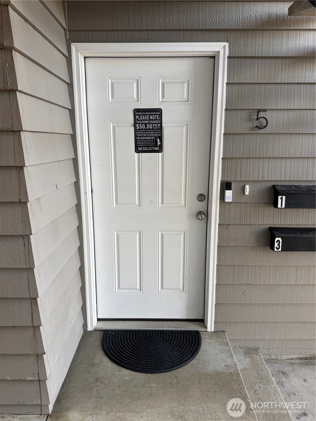 1111 West Market Street Aberdeen, WA 98520 - Photo 25 of 40 a view of door