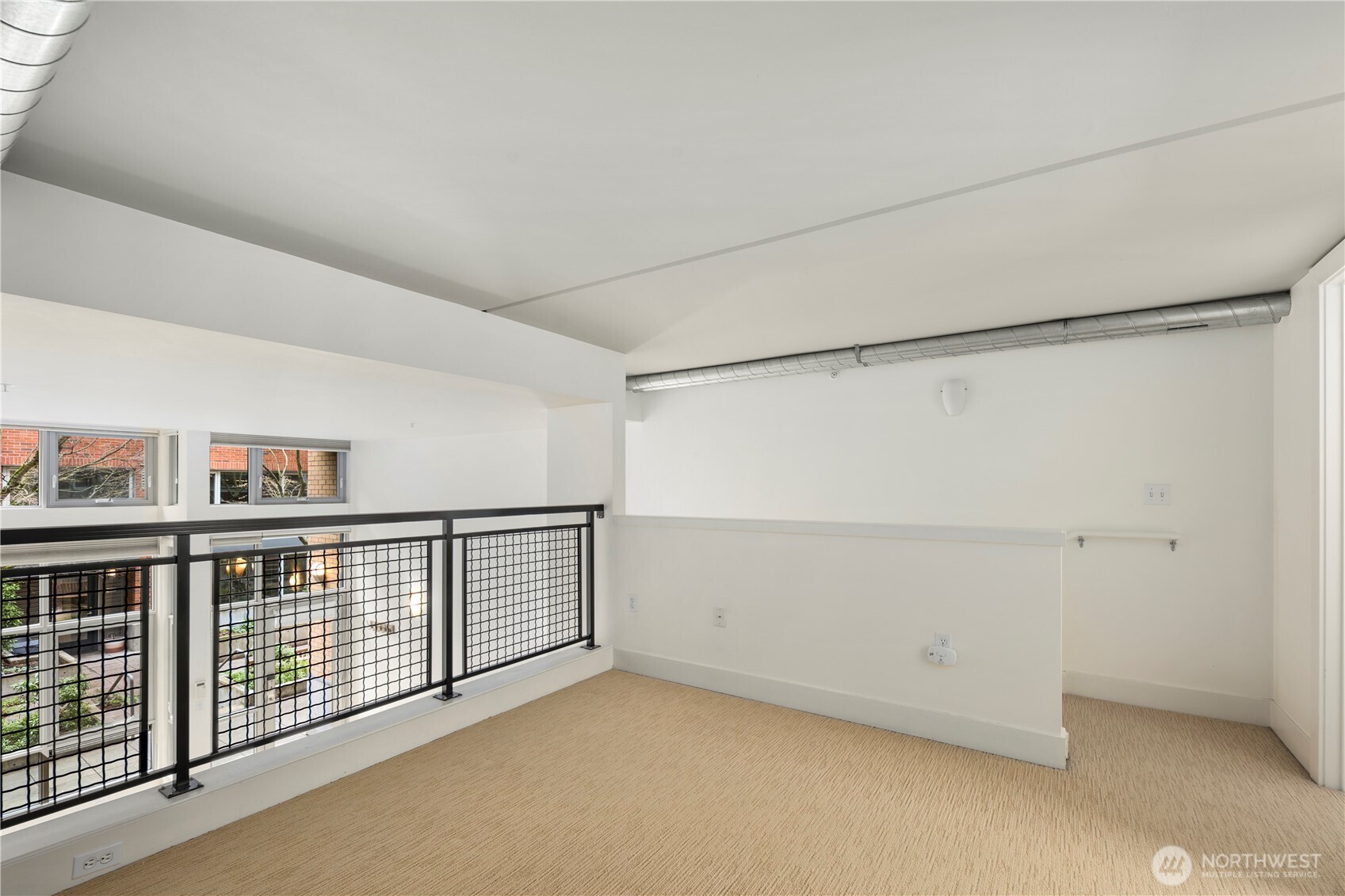 530 Broadway East, Unit 114 Seattle, WA 98102 - Photo 19 of 35