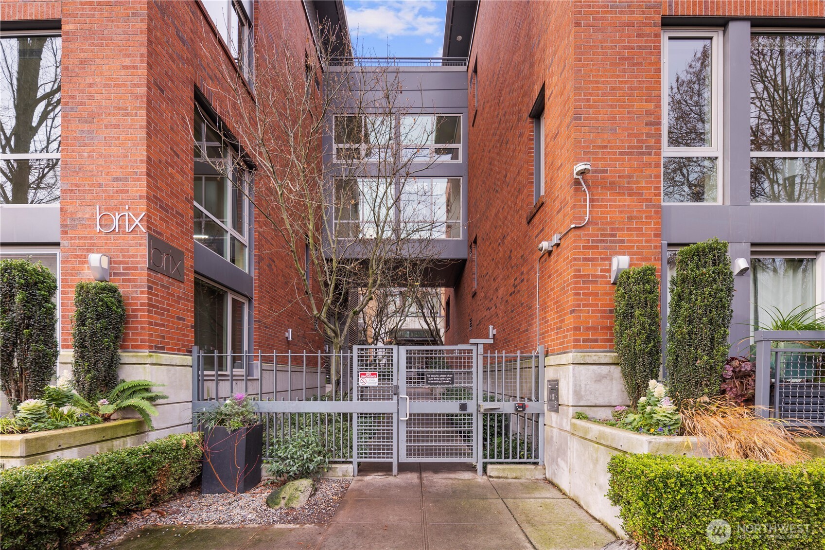 530 Broadway East, Unit 114 Seattle, WA 98102 - Photo 34 of 35