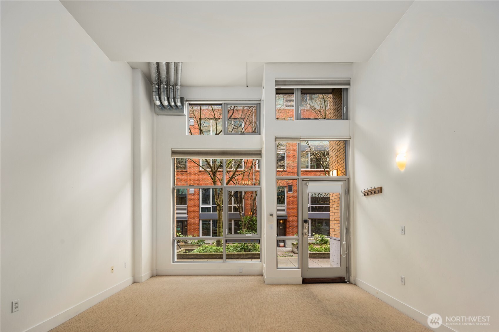 530 Broadway East, Unit 114 Seattle, WA 98102 - Photo 10 of 35